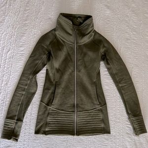 🍋 Lululemon Radient Jacket